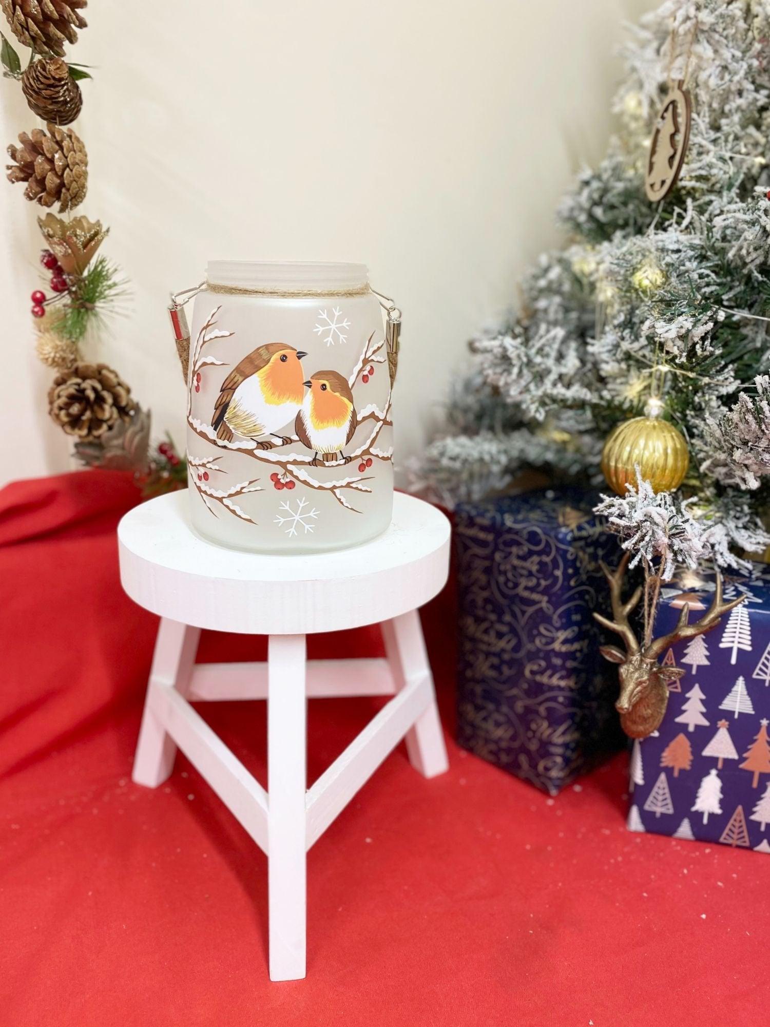 View Christmas Robin Lantern With Rope Handel information