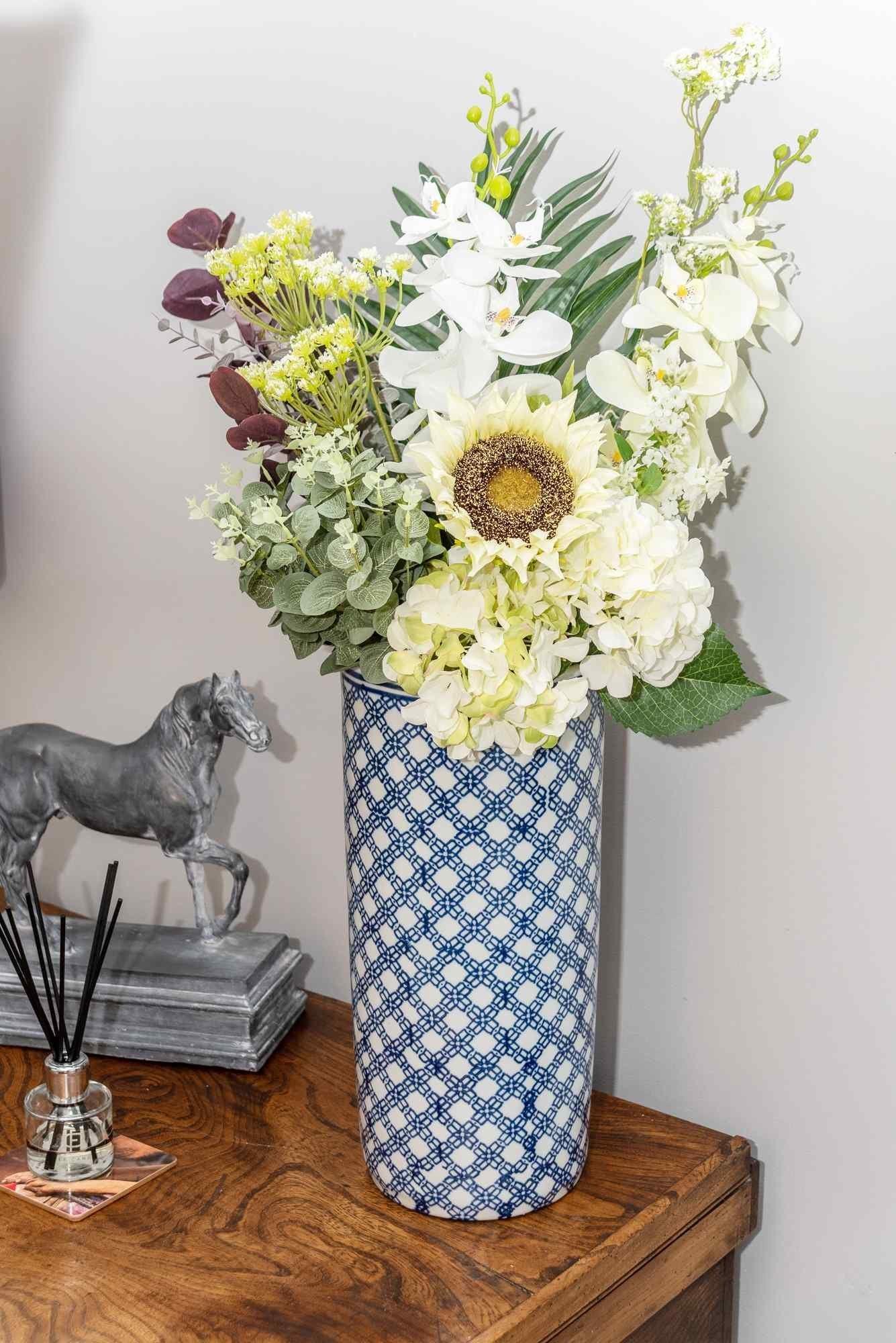 View Daisy Chain Blue White Floral Umbrella Stand information