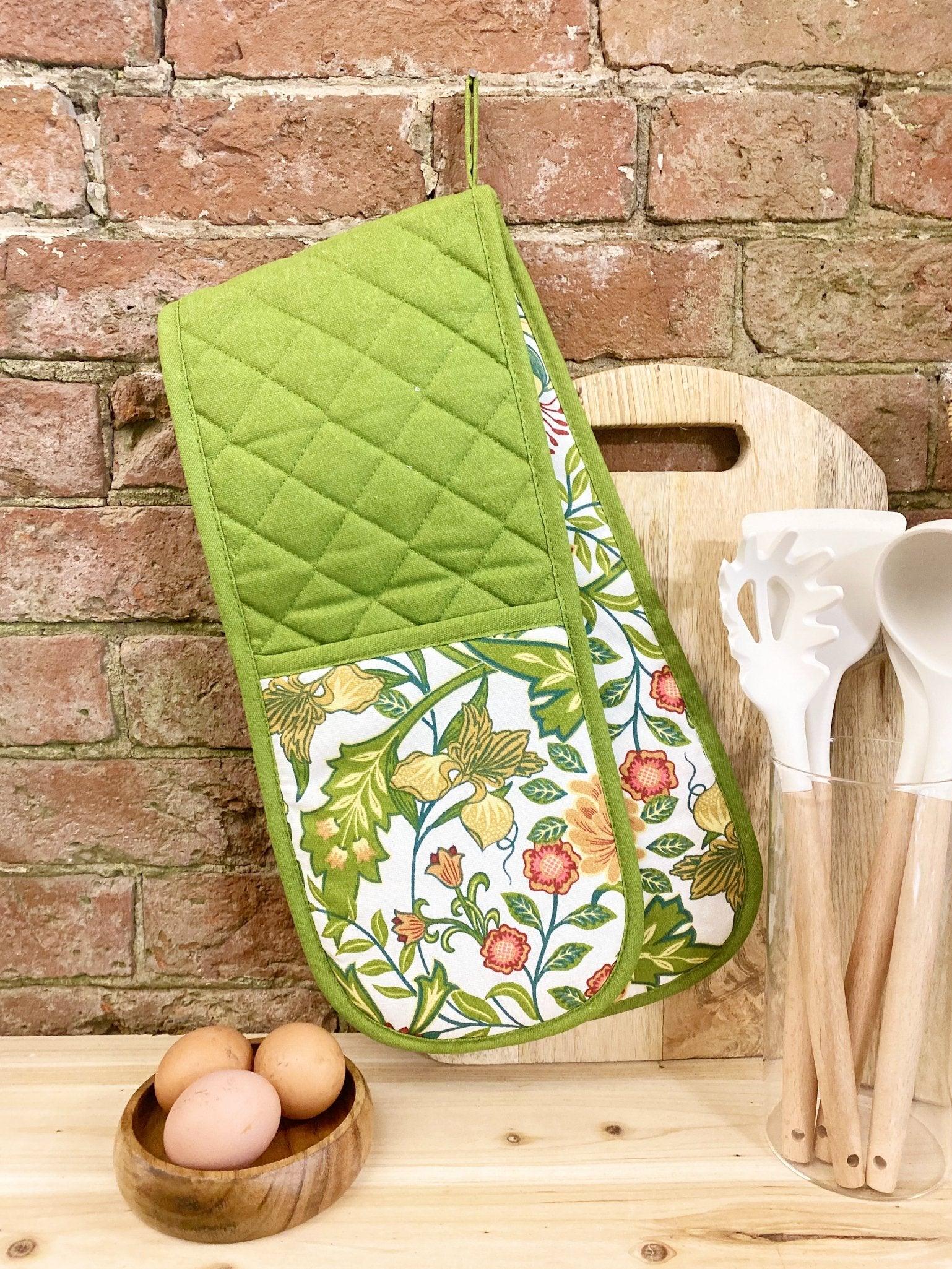 View Green Sussex Double Oven Glove information