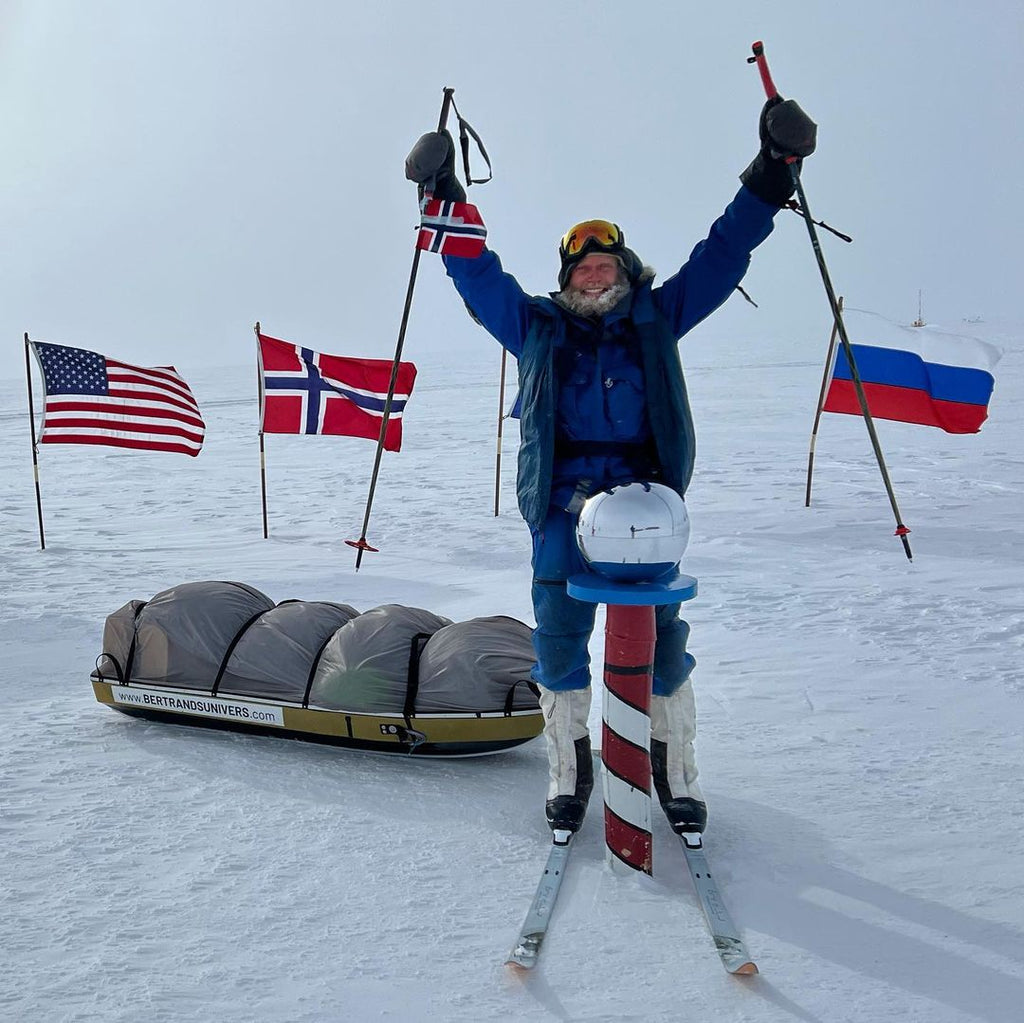 Erik i fejring på Sydpolen