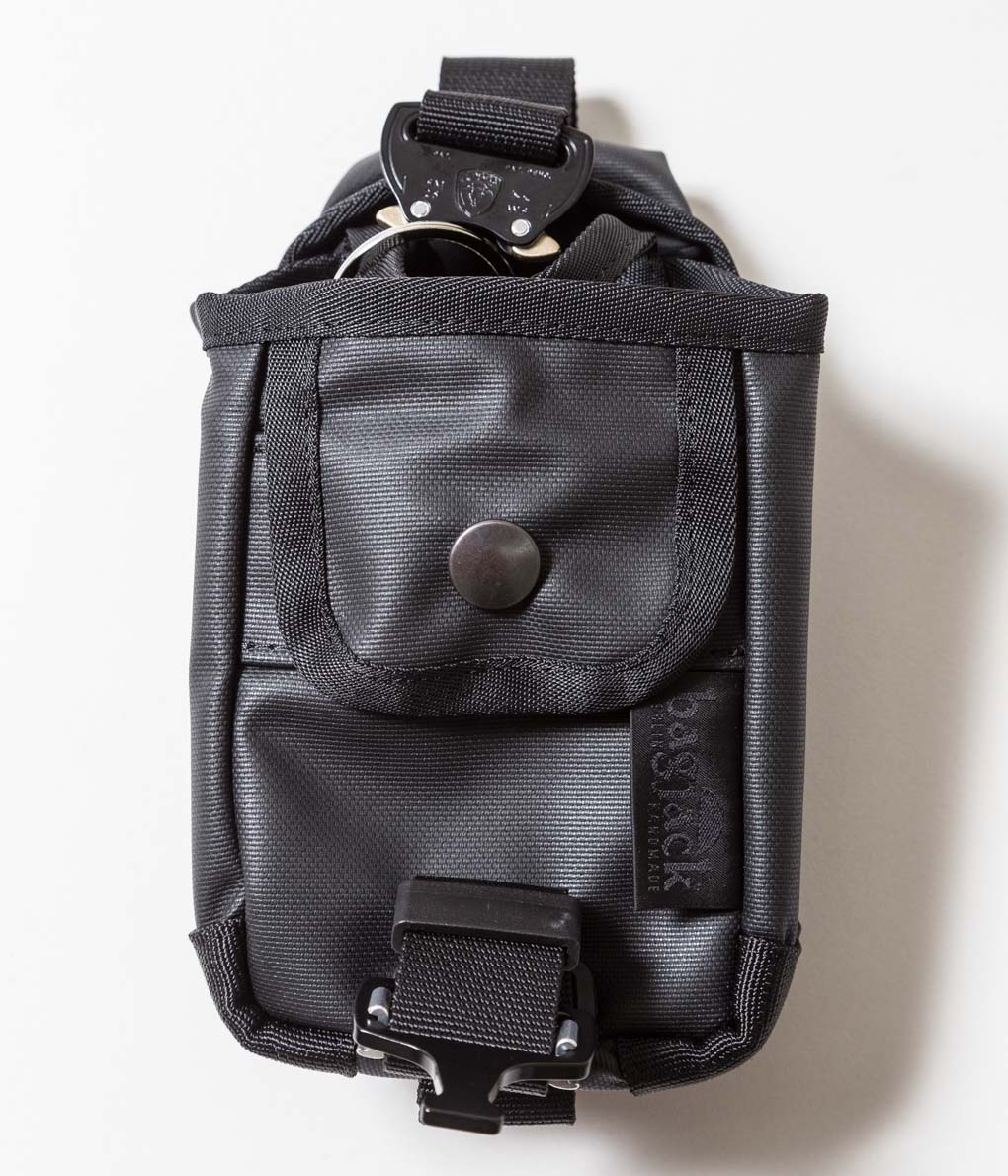 人気商品は Bagjack HNTR Pouch XS ほぼ未使用 その他 | novatrigo.com.br