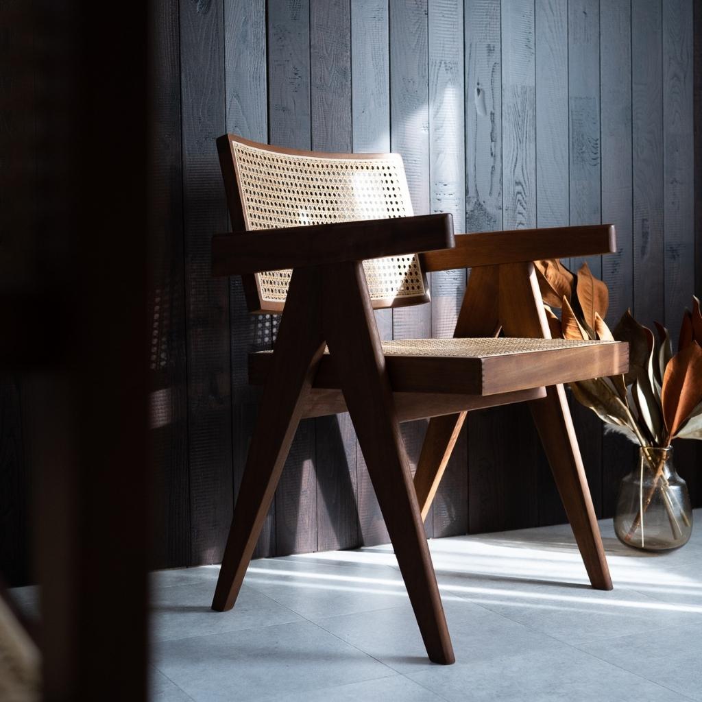 Pierre Jeanneret ピエール・ジャンヌレ オフィスチェア Vレッグ い