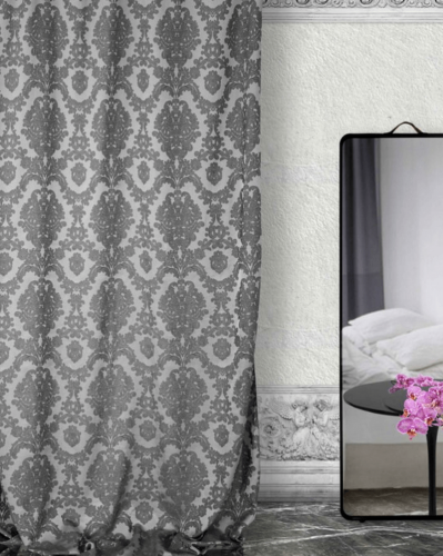 Luxusná záclona svetlo-šedej farby do obývačky značky Castello del Barro