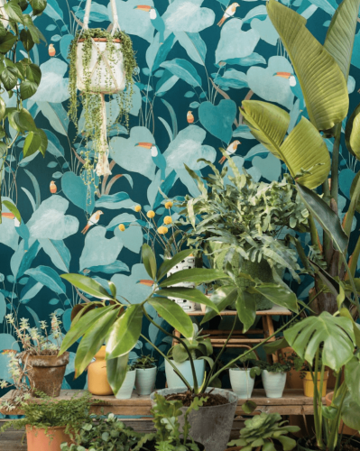 Moderné a štýlové tapety do interiéru s prírodným vzorom v modro-zelenej farbe značky Caselio