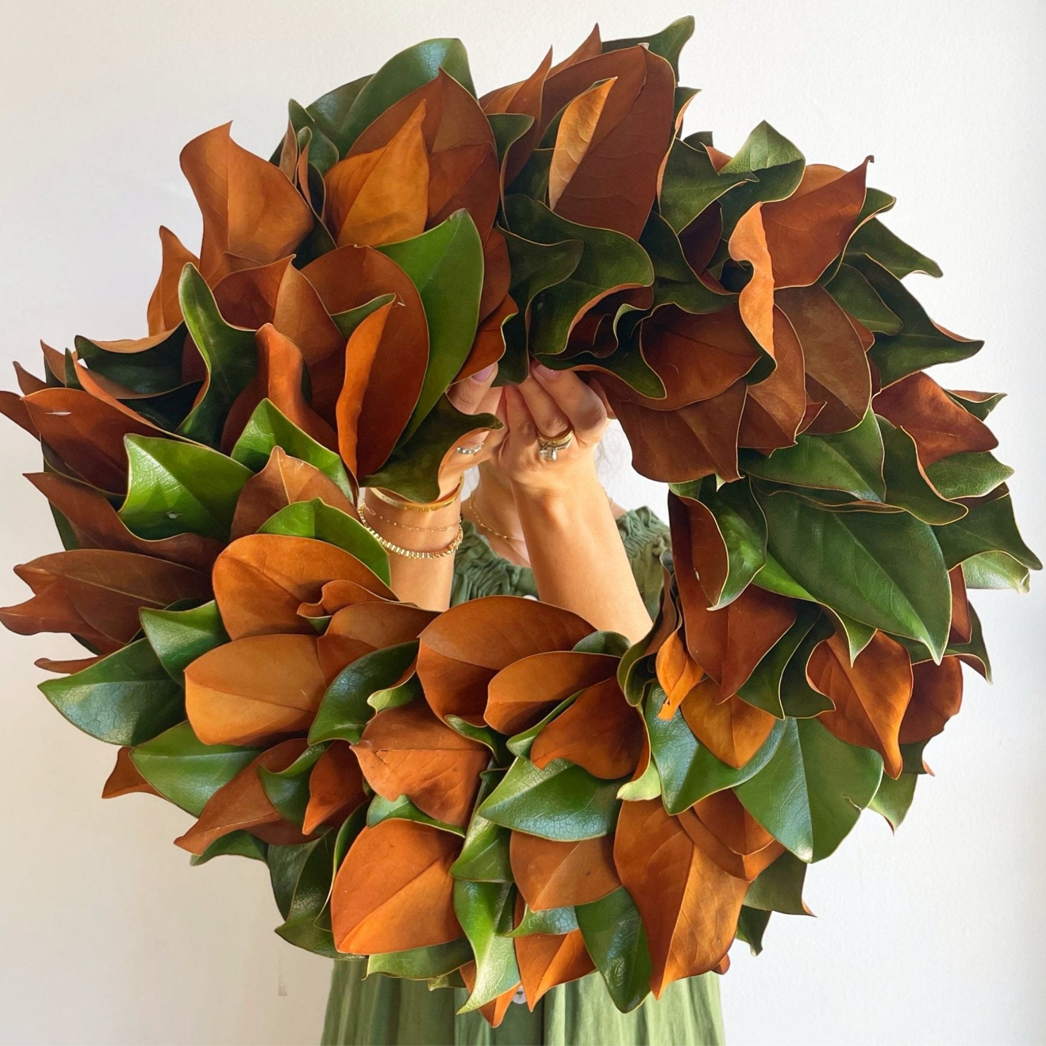 fresh magnolia wreath (preorder for week of september 23) - houseoflilac product image