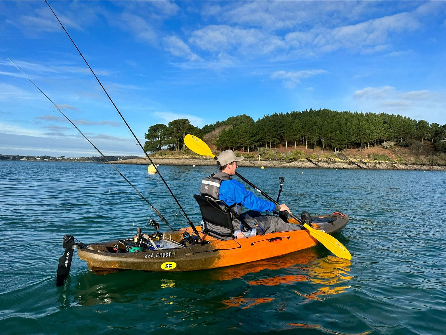 Kayak fishing in the Palm Kola Angler buoyancy aid in Cornwall