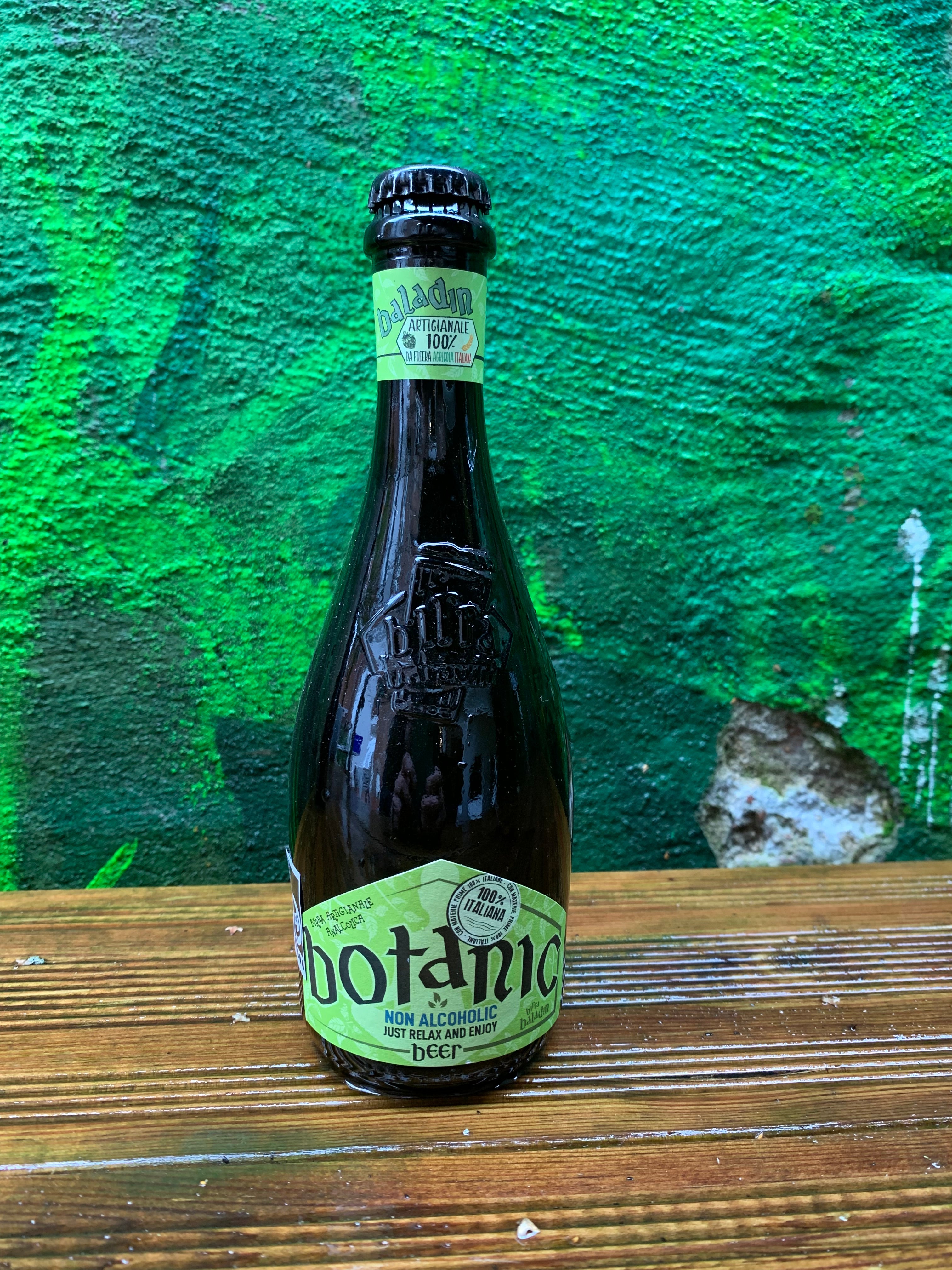 Se Botanic Non Alcoholic - Baladin - 0,0% 33 cl. hos Beershoppen.dk