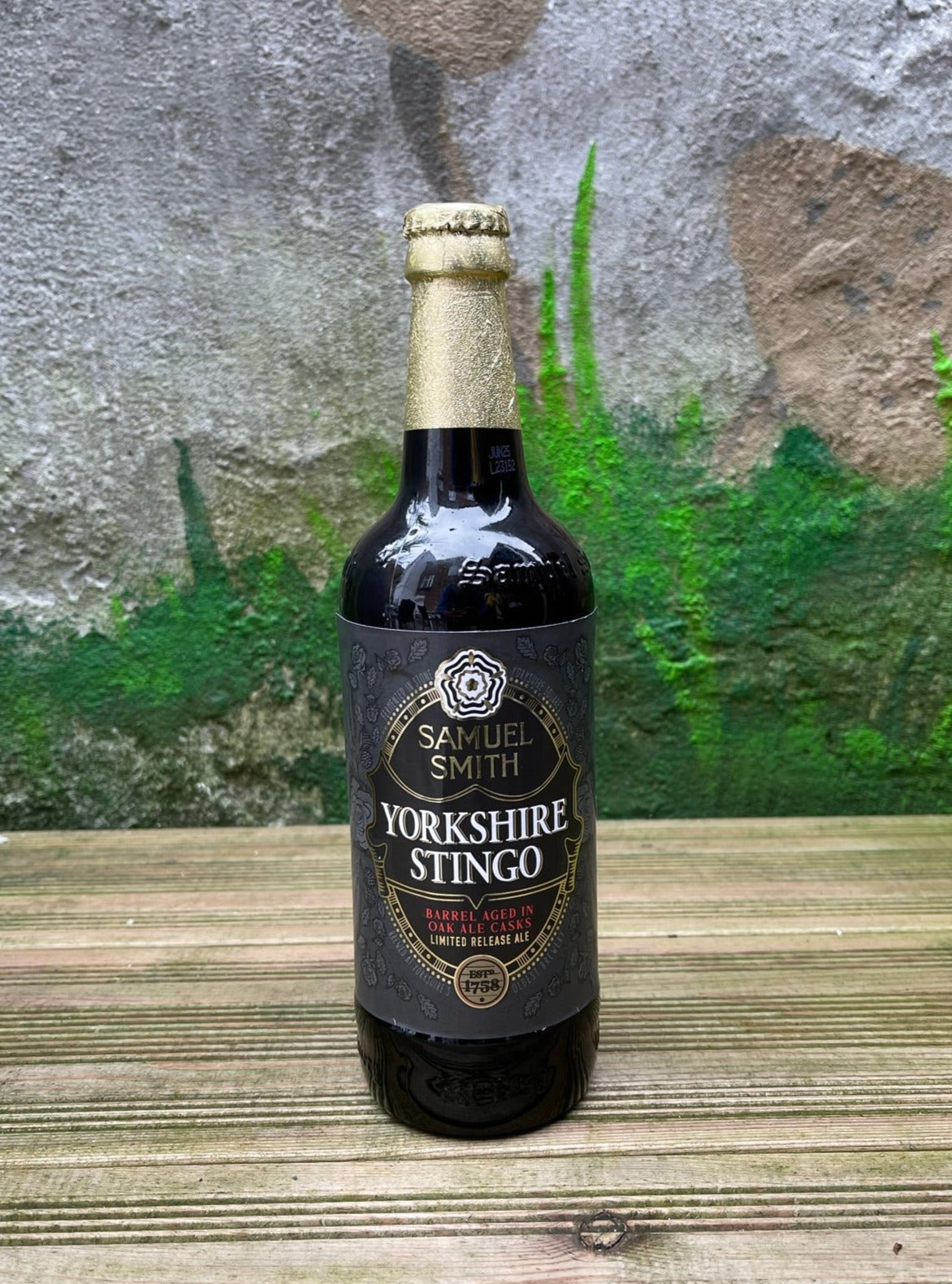 Billede af Yorkshire Stingo - 50cl, 8%, Barrel Aged Strong Ale - Samuel Smith