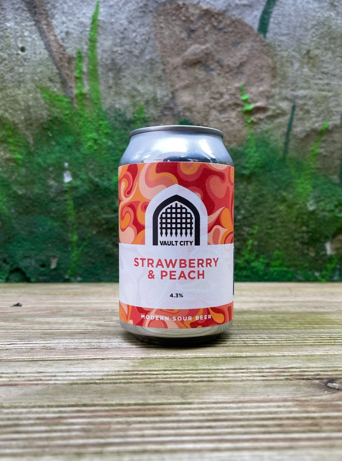 Brug Strawberry & Peach - 33cl, 4,3%, Sour - Vault City til en forbedret oplevelse
