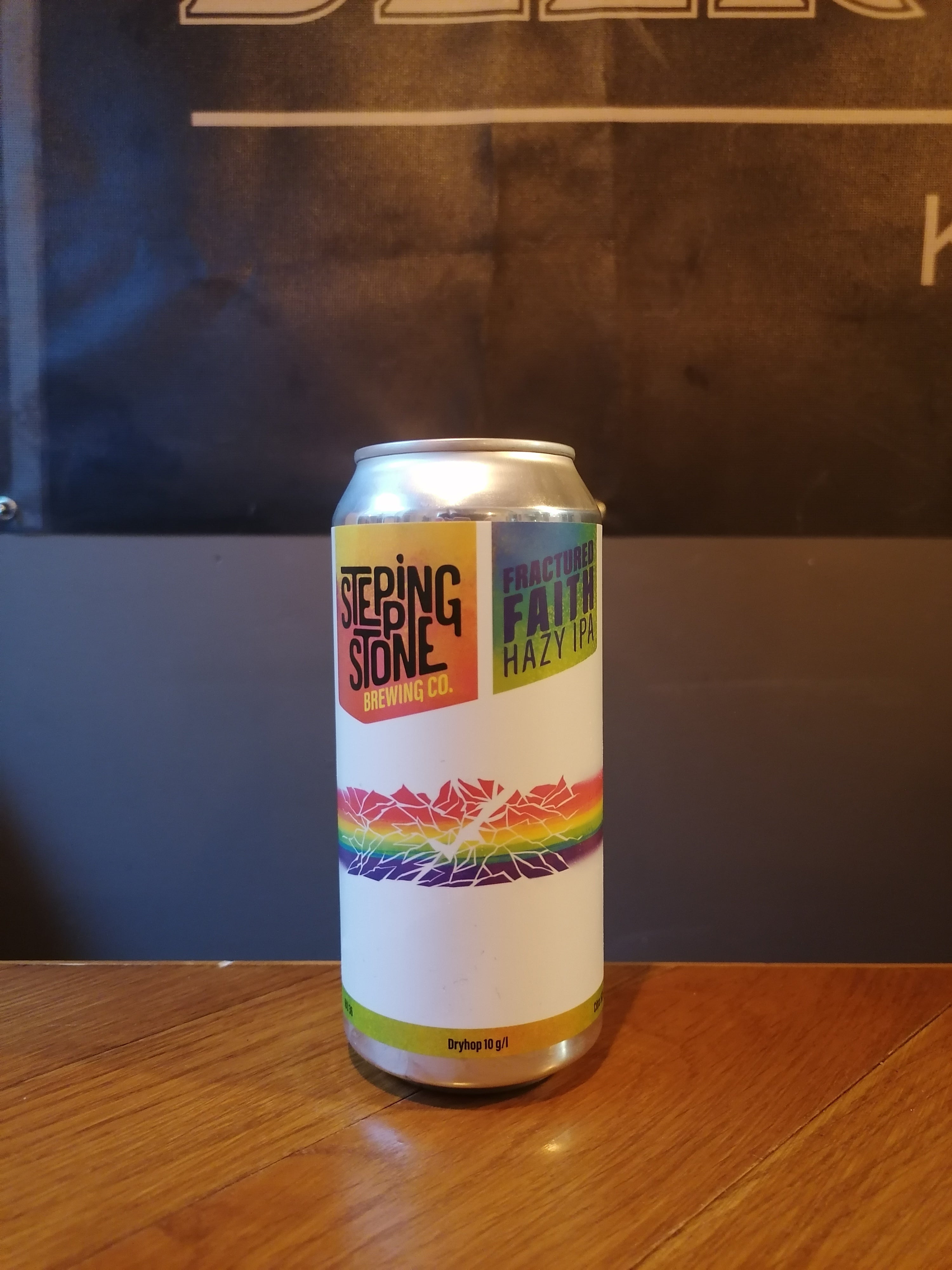 Billede af Stepping Stone "Fractured Faith" | 6,8% | 44cl | Hazy IPA