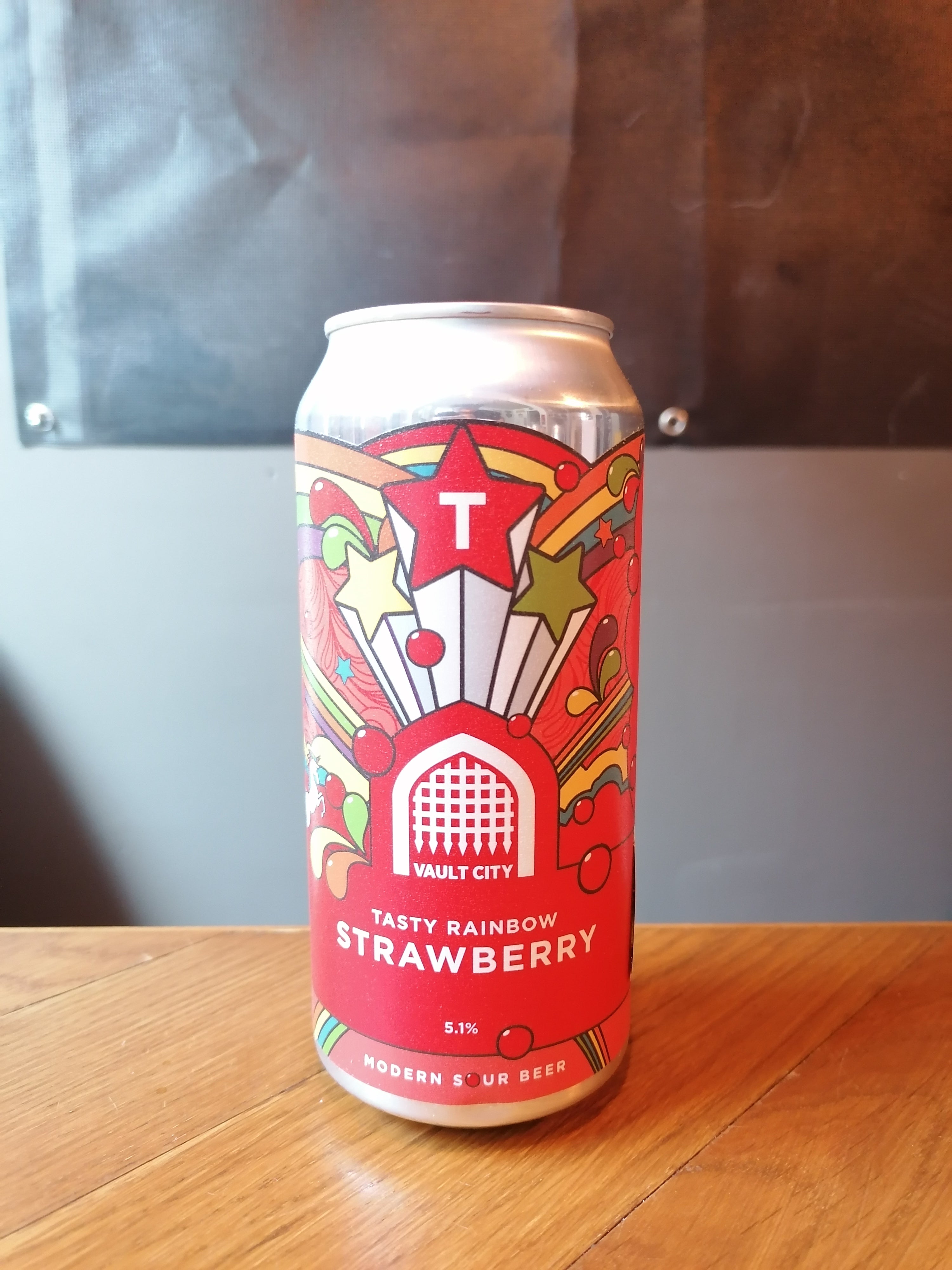 Billede af Vault City "Strawberry" | 5,1% | 44cl | Sour Beer