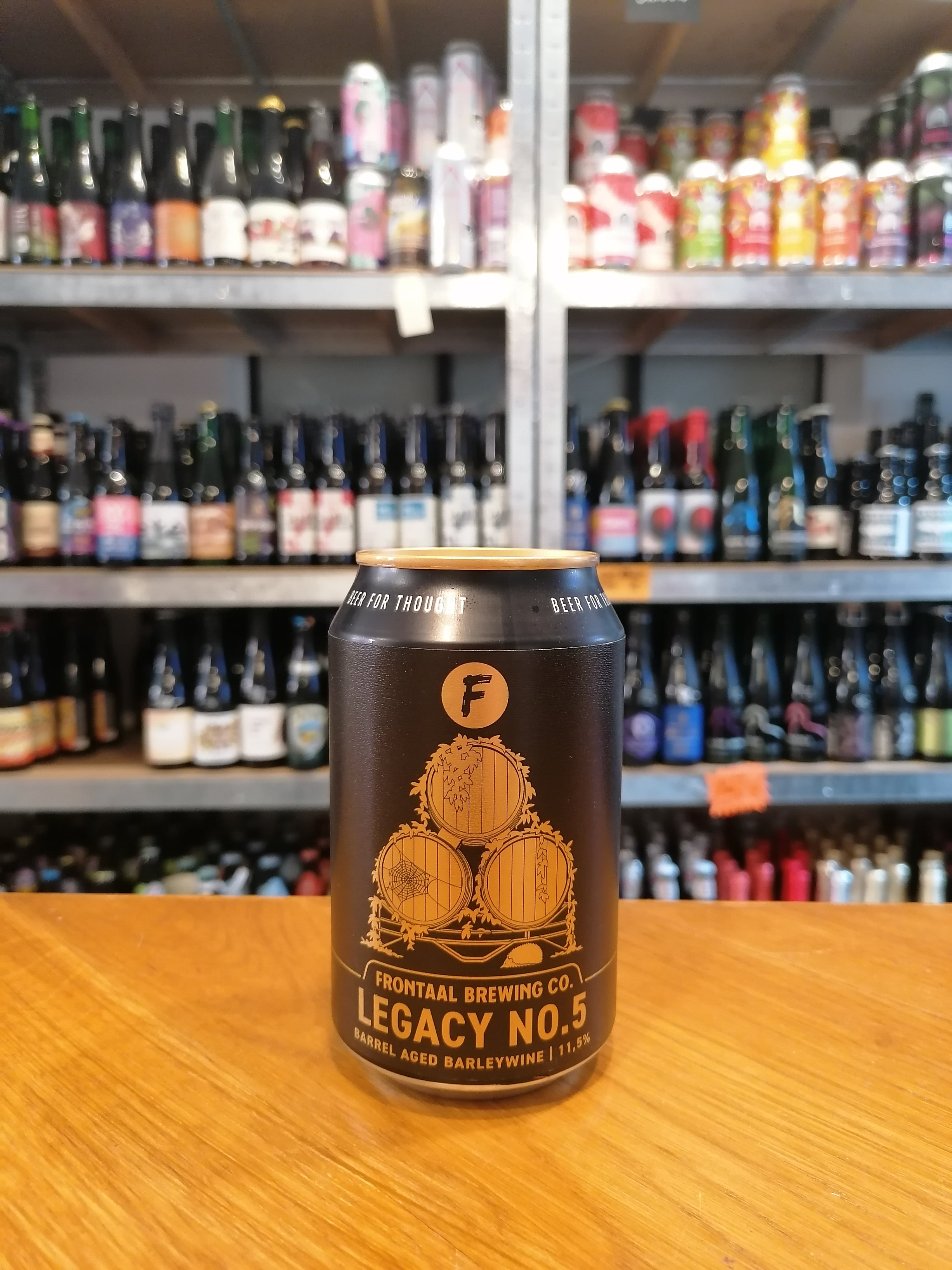 Se Frontaal Brewing Co. "Legacy No. 5" | 11,5% | 33cl | Barleywine - American hos Beershoppen.dk