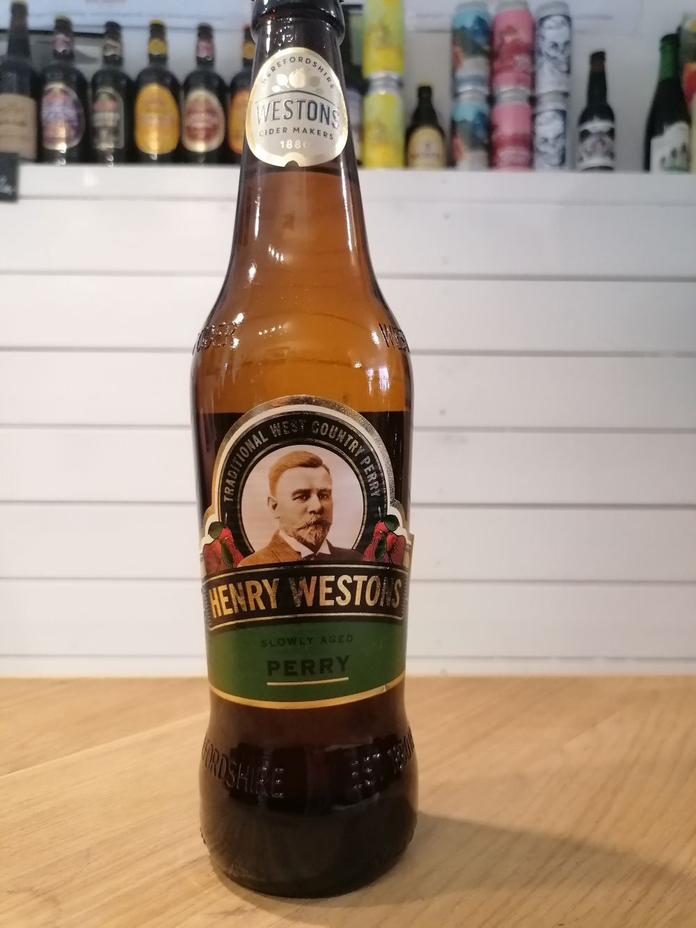 Brug Henry Westons - Perry Cider - Slowly aged til en forbedret oplevelse