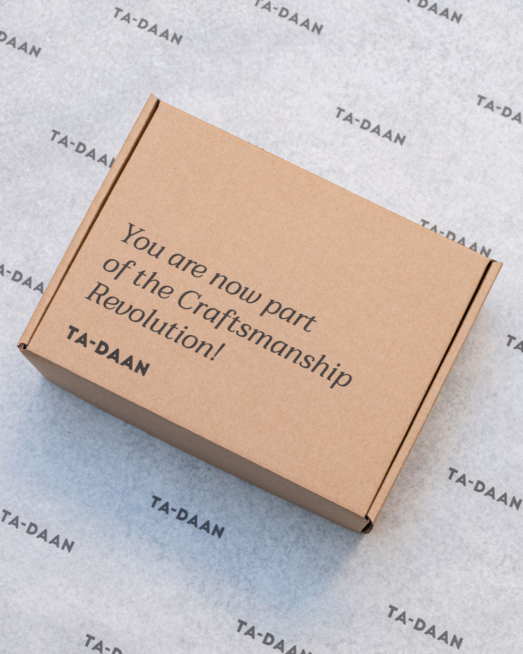 Packhelp TA-DAAN customized sustainable packaging