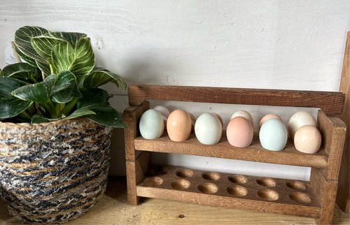 Fresh Egg Holder Countertop Storage - Stackable Wooden Egg Holder for  Various Egg Sizes - Egg Rack for Fresh Eggs w/Ergonomic Handles - Farmhouse  Egg