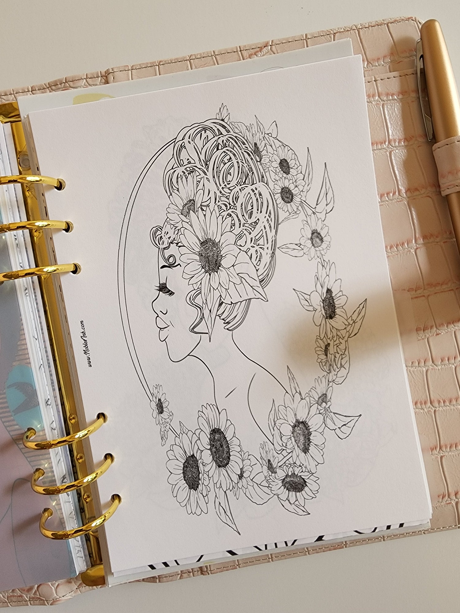 Bloom Coloring Pages: Tô màu là một hoạt động vui nhộn và thư giãn, và Bloom Coloring Pages là một trong những bộ sưu tập tô màu đẹp nhất mà bạn có thể tìm thấy. Những hình ảnh tuyệt đẹp, tinh tế và chi tiết sẽ làm bạn phấn khích và muốn bắt đầu ngay việc tô màu. Hãy đến và khám phá Bloom Coloring Pages ngay hôm nay.