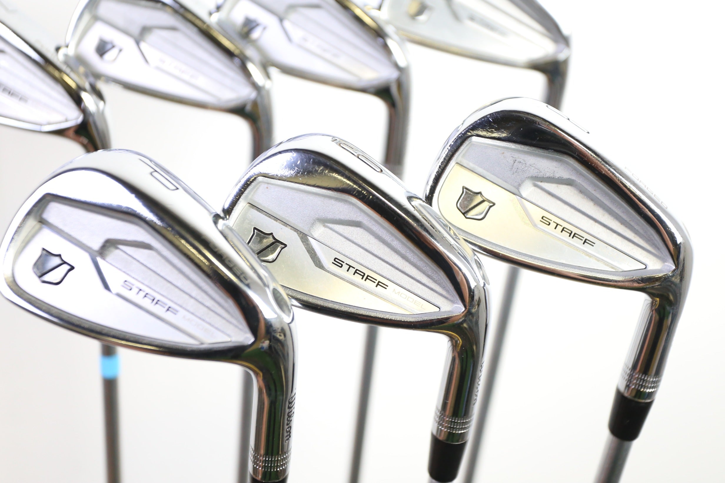 Used Wilson Staff Model CB Iron Set - Right-Handed - 4-PW - Stiff Flex