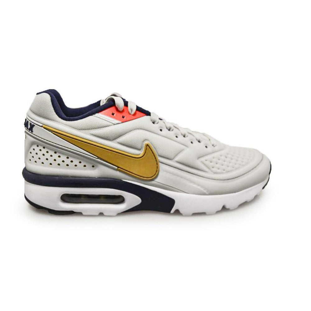 mens nike air max bw ultra se mens nike product tags latest sneakers at foot world f9f749e0 76a4 4d8b 816d 63bc22532159