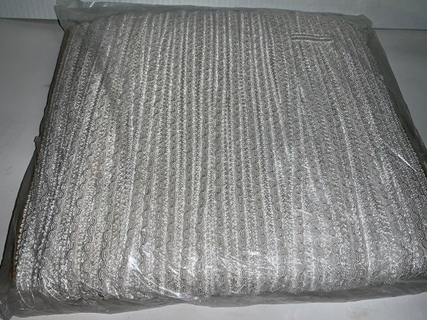 Grey Bonded Nylon Upholstery Thread Size 138, Tex 135, 16 Oz. 3000 Yards
