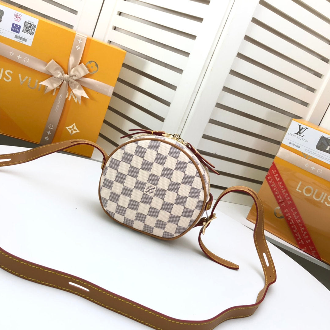 LV Louis Vuitton MONOGRAM CANVAS SMALL BOITE CHAPEAU SOUPLE INCLINED SHOULDER BAG