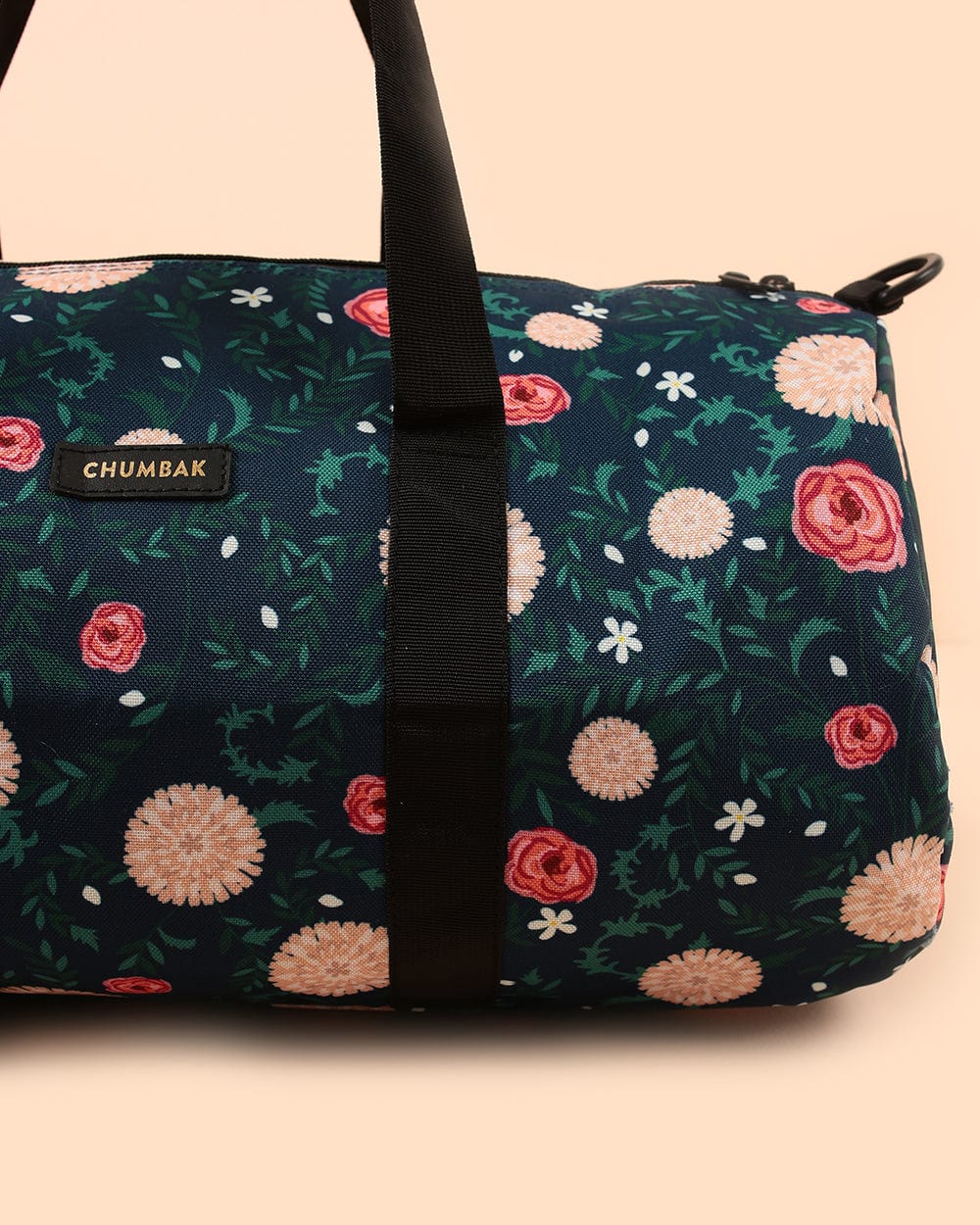 chumbak duffle bag