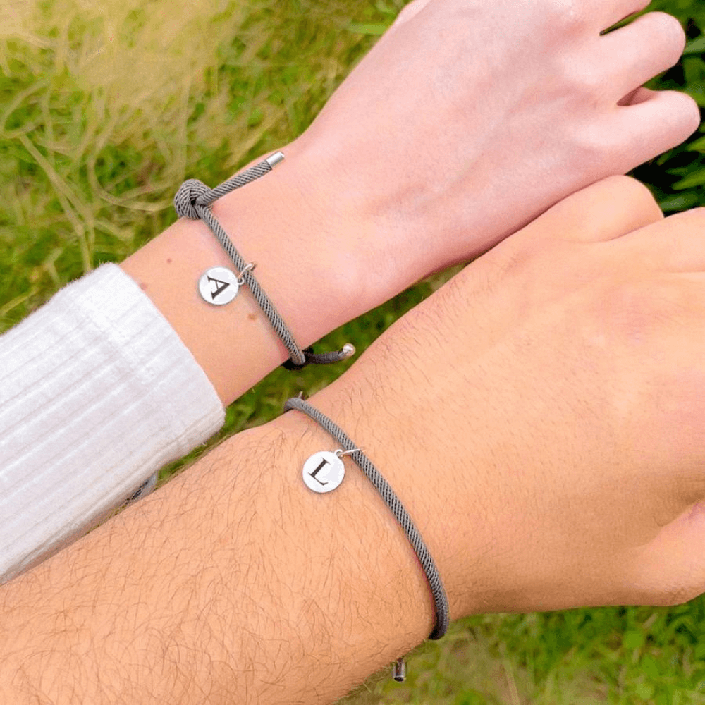 beheerder veiling Aankondiging Liefdes armbanden voor koppels – CustomLove.nl