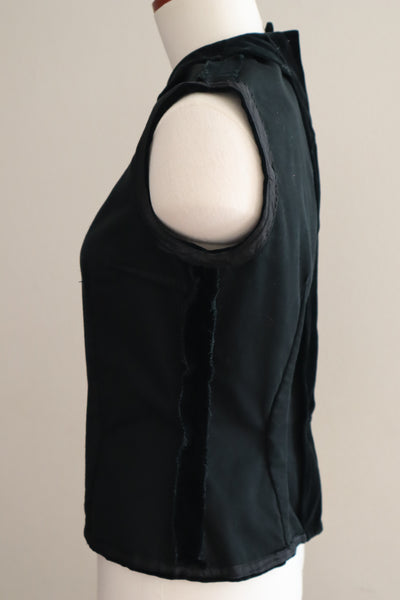 50s Women's Sleeveless Black Velvet Blouse