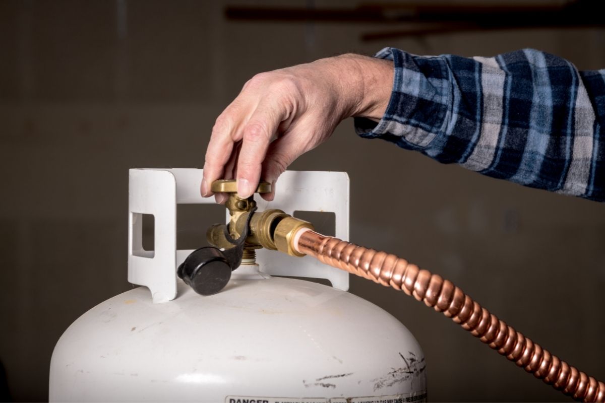 How Long Does A Patio Heater Propane Tank Last?