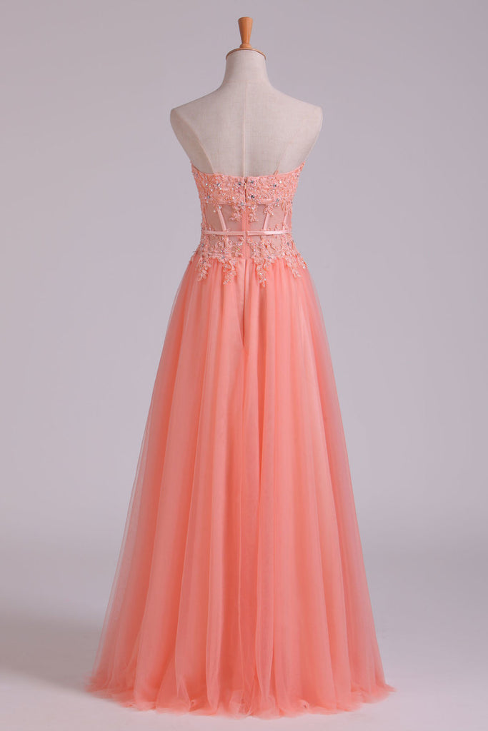 2022 New Arrival Strapless A Line Prom Dresses Tulle With Applique