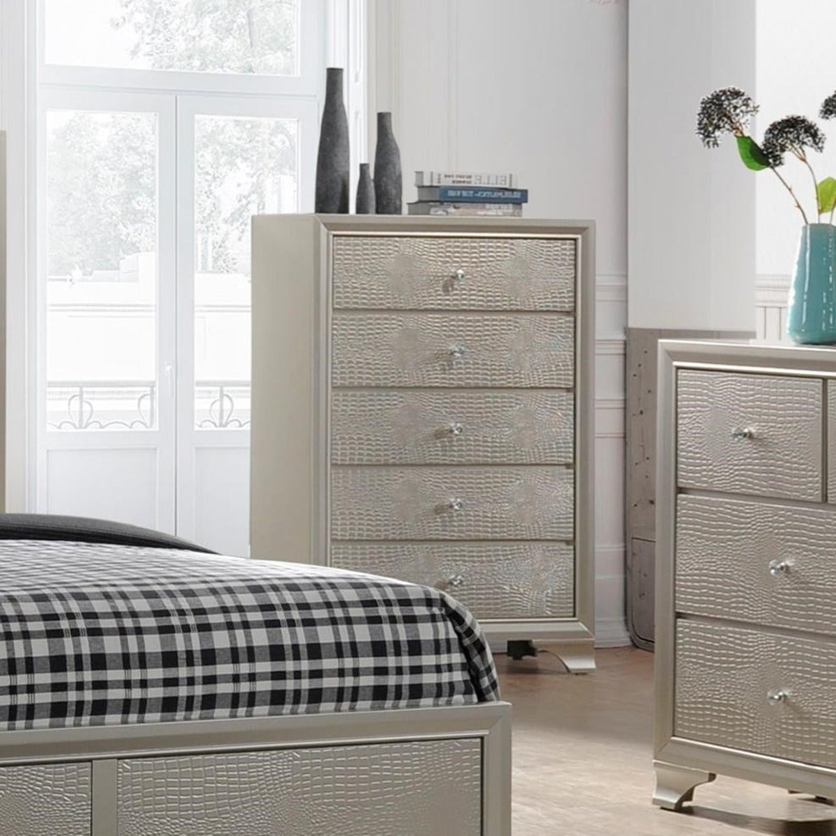 Crown Mark Lyssa 5 Drawer Chest in Embossed Crocodile Pattern