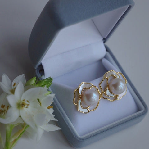 Camellia Pearl Studs Earrings