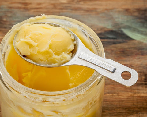114. Comment faire le beurre de MANGUE maison ? Simple, Rapide et Efficace  ! Cheveu et Peau! Bèmang 