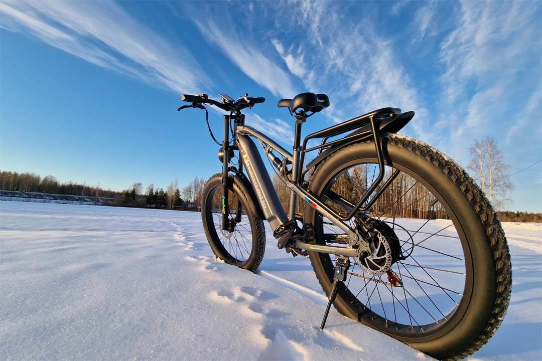 Full suspension e-bikes for off-road riding