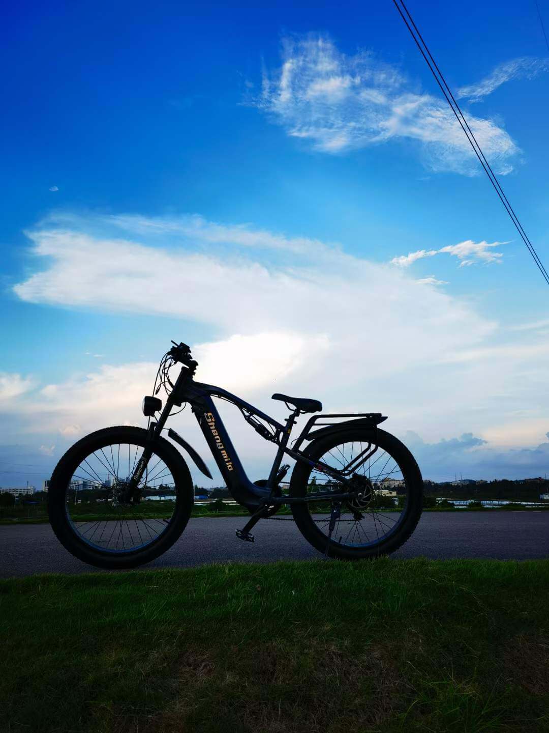 Celoodpružený horský elektrický bicykel Shengmilo mx05