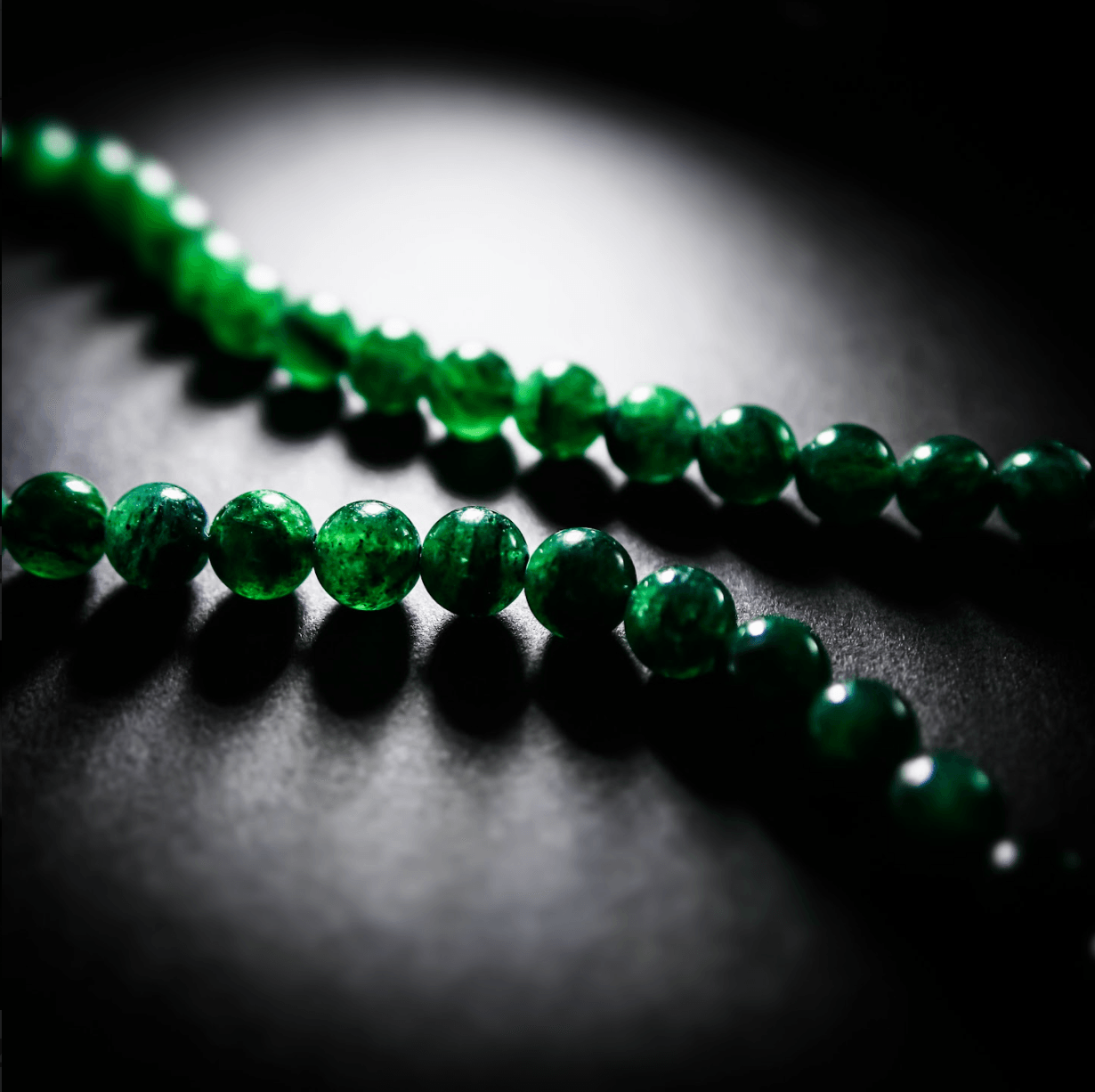 Dark Green Aventurine - Gemisphere product image