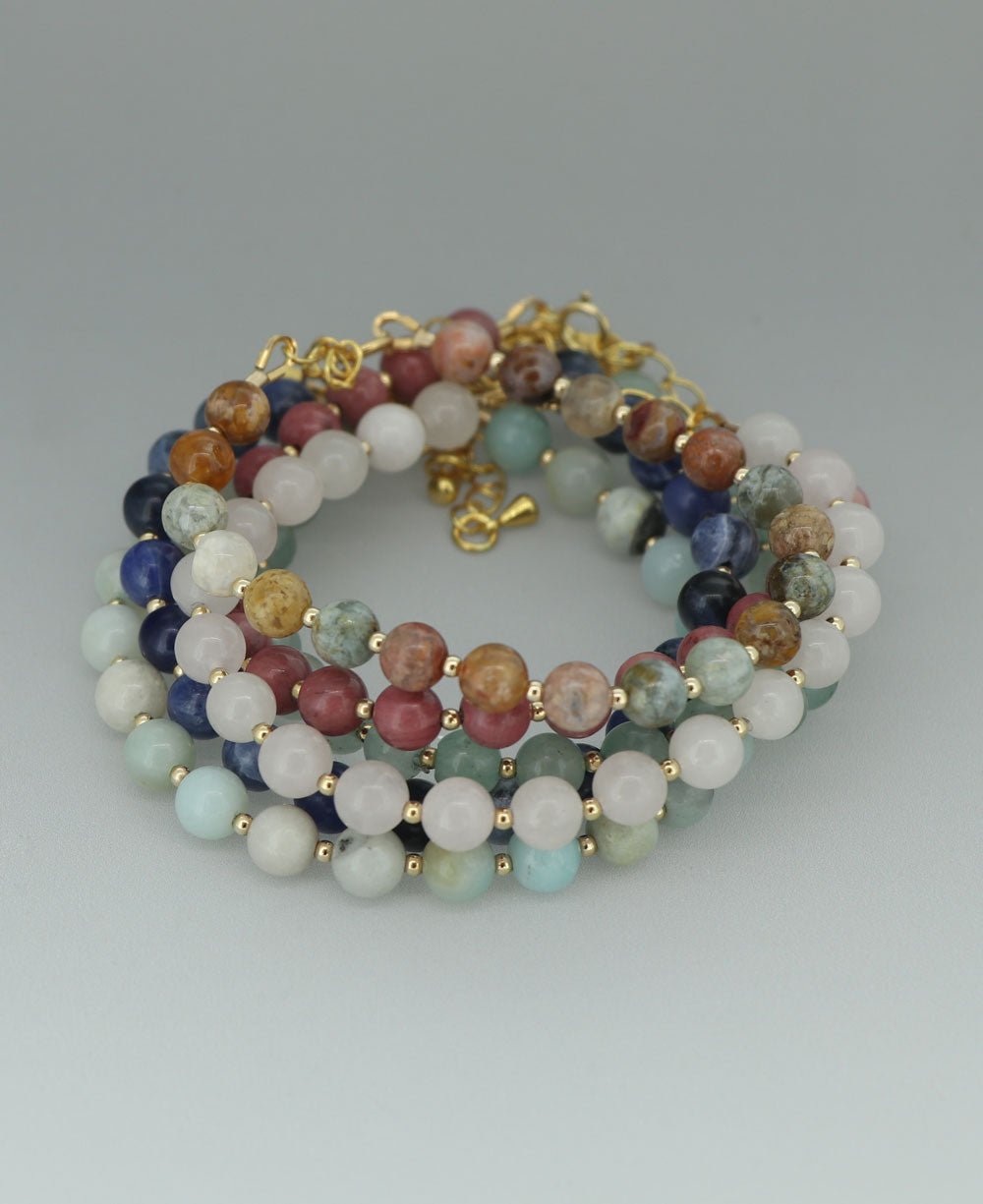 11 Benefits of Sandalwood Bead and Gemstone Bracelets – Fashion meets Food