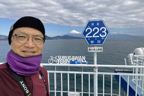 駿河湾フェリー県道223号と富士山