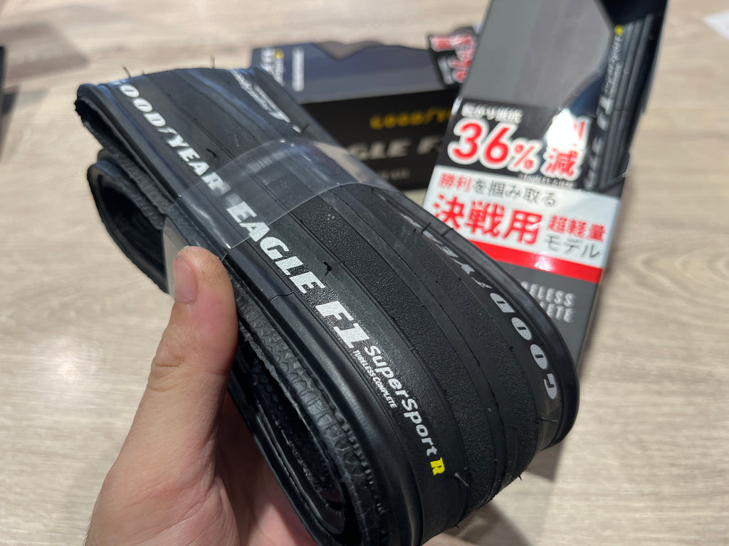 Goodyear Super Sport Rの写真