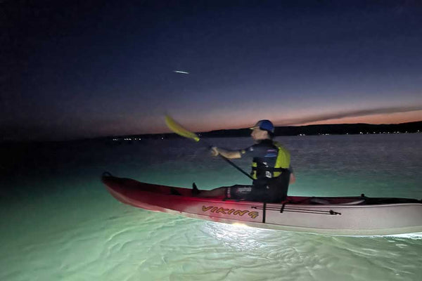 佐渡の海をカヤックで渡る