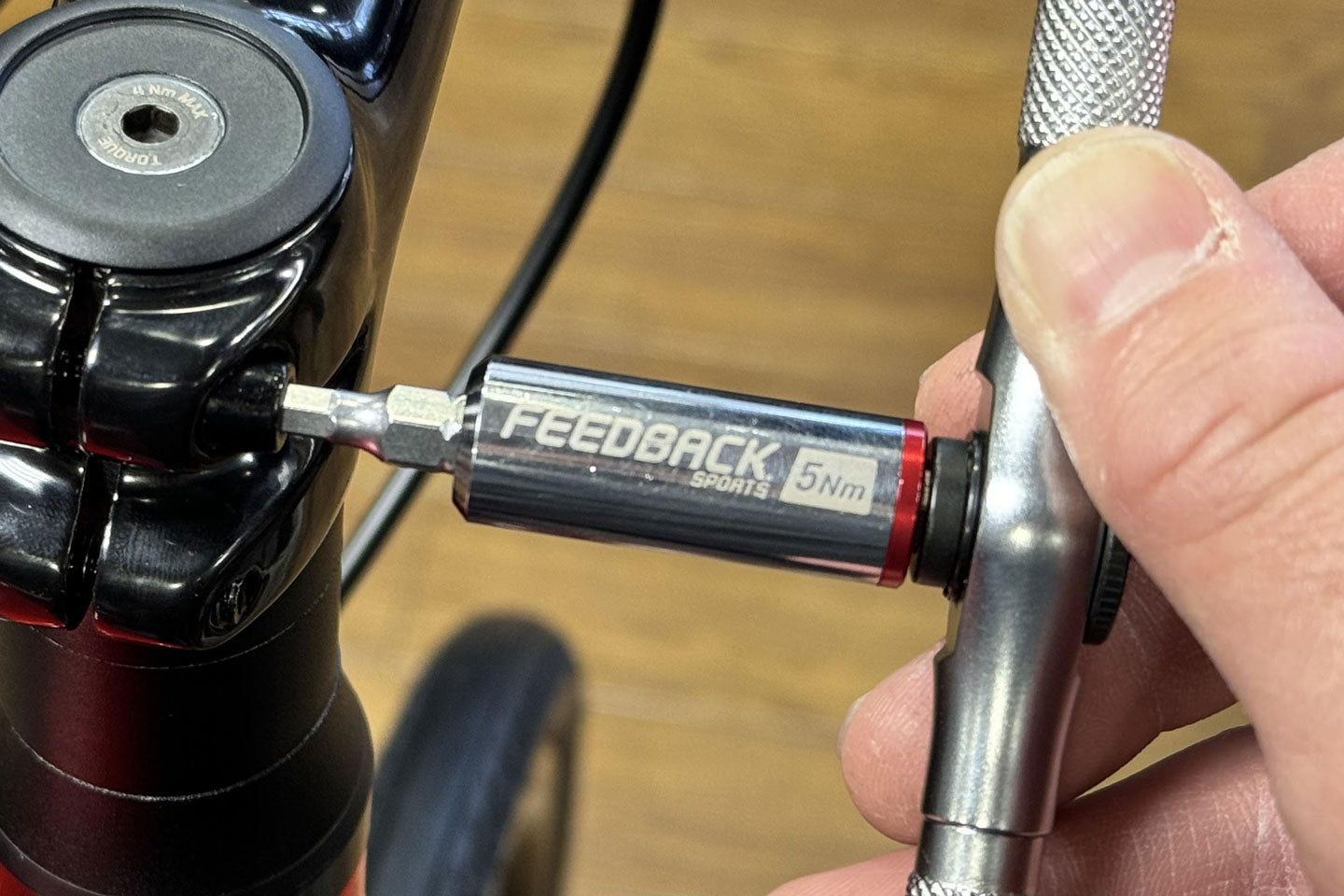 Feedback Sports Reflex Fixed Torque Ratchet Kit 5Nmが測れることが分かる画像