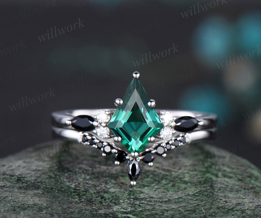 7x10mm kite cut green emerald engagement ring rose gold 6 prong unique –  Ohjewel