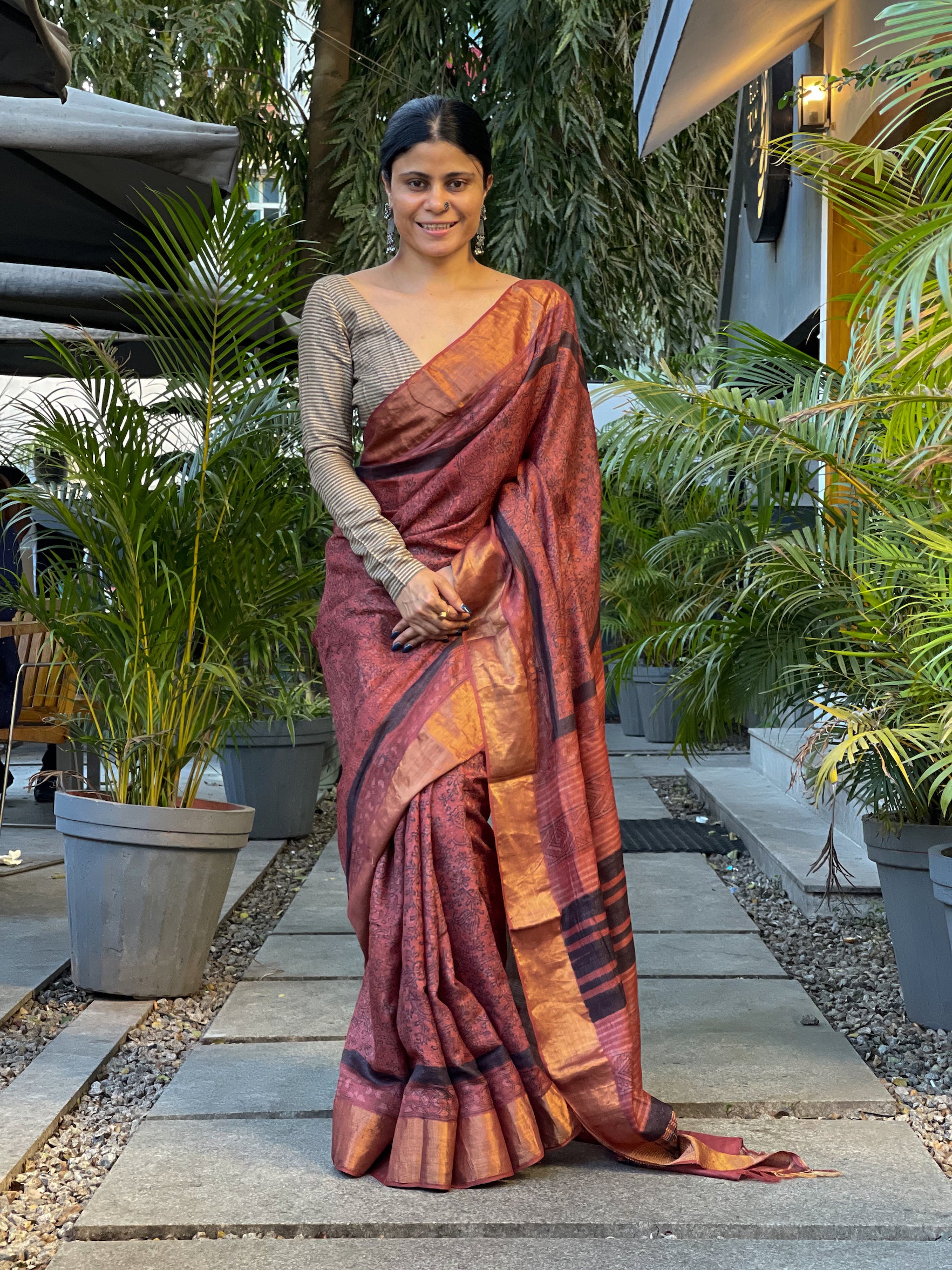 23 Short hair n sarees ideas  saree designs indian outfits indian fashion