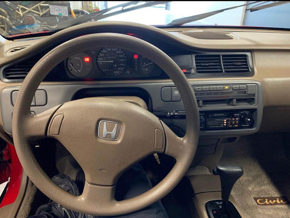 1993 honda civic hatchback interior