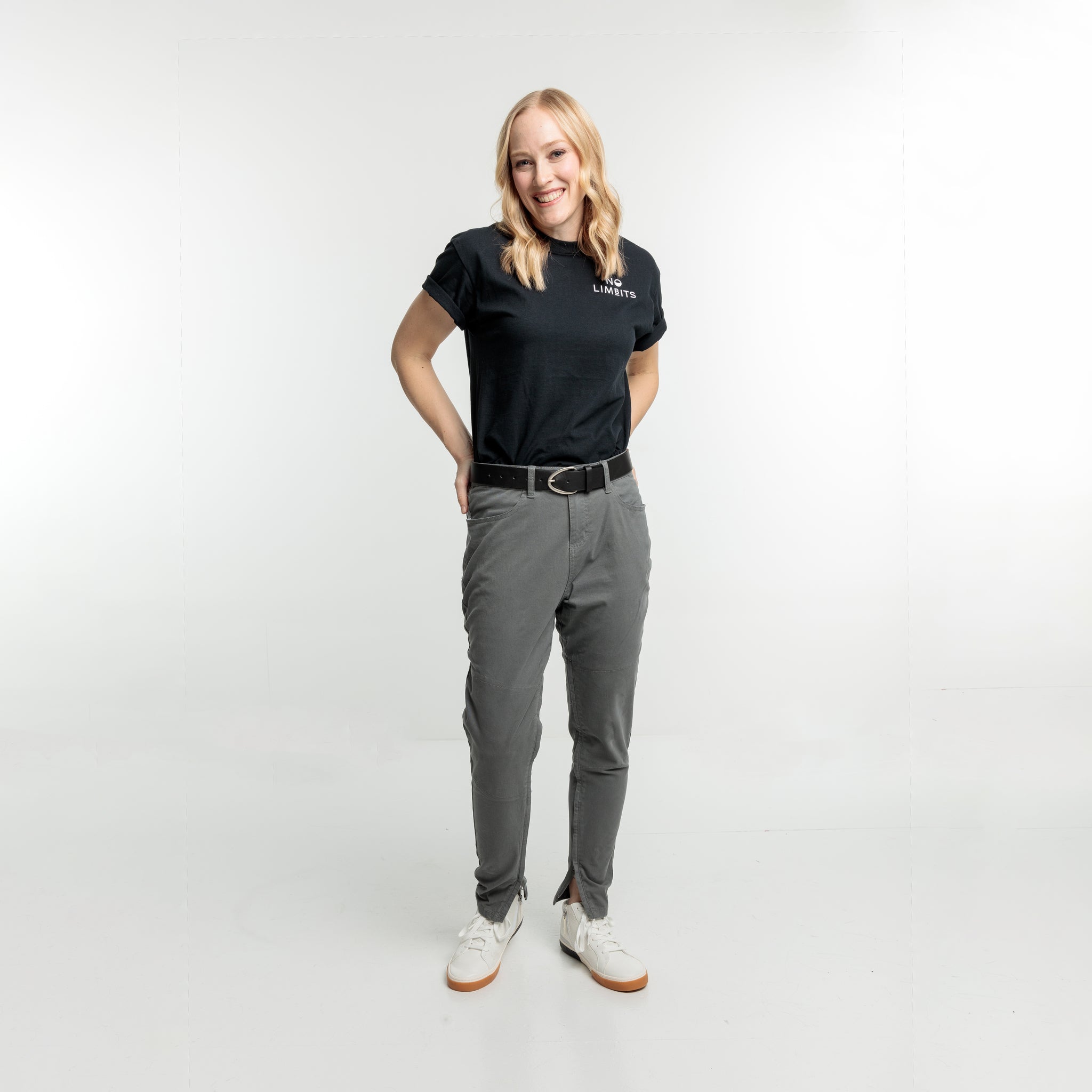 Women's Amp Pant Grey