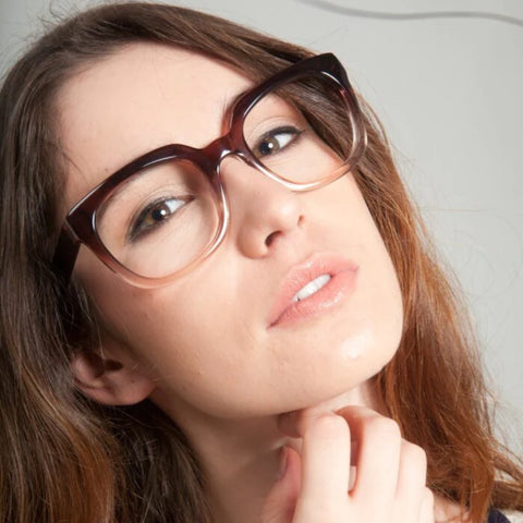 VINT & YORK EYEWEAR GUIDE: The Best Women's Eyeglasses of 2023 - Ritzy Eyeglasses