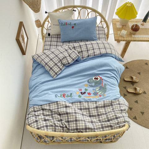 Pure cotton kindergarten quilt three-piece six-piece children enter the park bedding nap special baby is set baby magazin