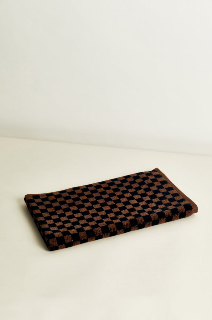 Shop BAINA, ROMAN Organic Cotton Pool Towel, Cedar + Sand · BAINA, Official Online Store