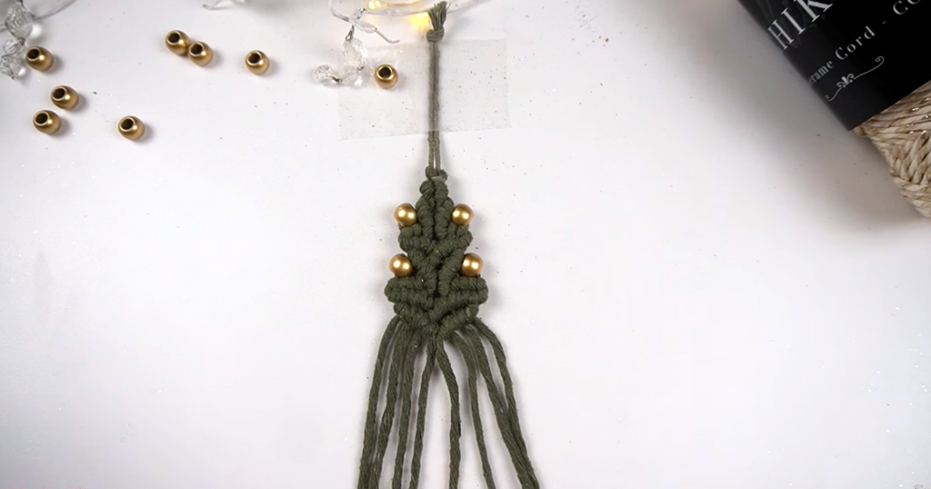 Bochiknot macrame Christmas Tree Ornament