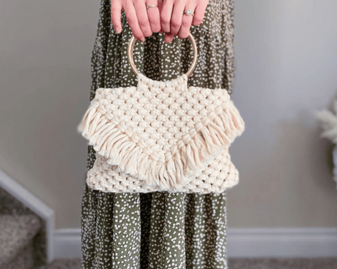 Bochiknot macrame boho-chic bag with fringe