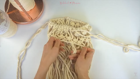 The Ultimate Guide to Creating the Most Versatile Macrame Straps – Bochiknot